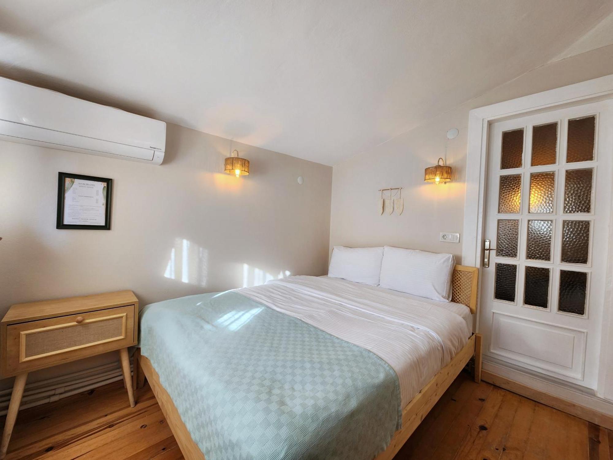 Aya Butik Otel Adalar Eksteriør billede