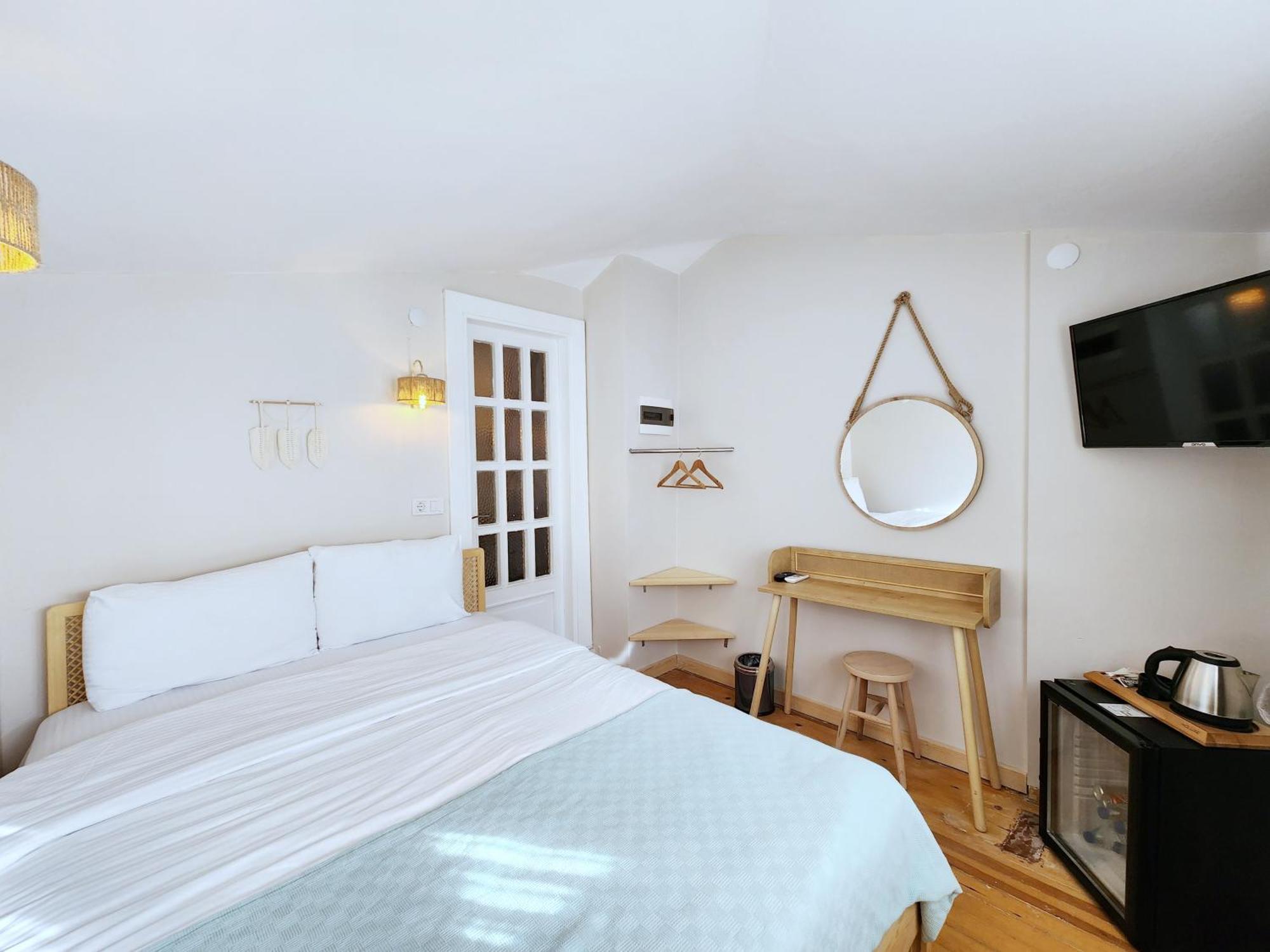 Aya Butik Otel Adalar Eksteriør billede