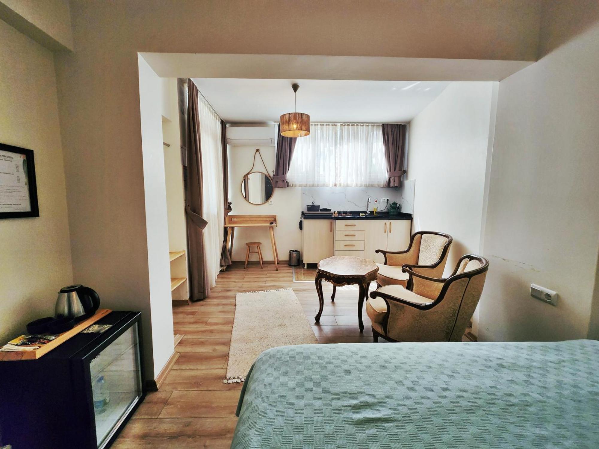 Aya Butik Otel Adalar Eksteriør billede